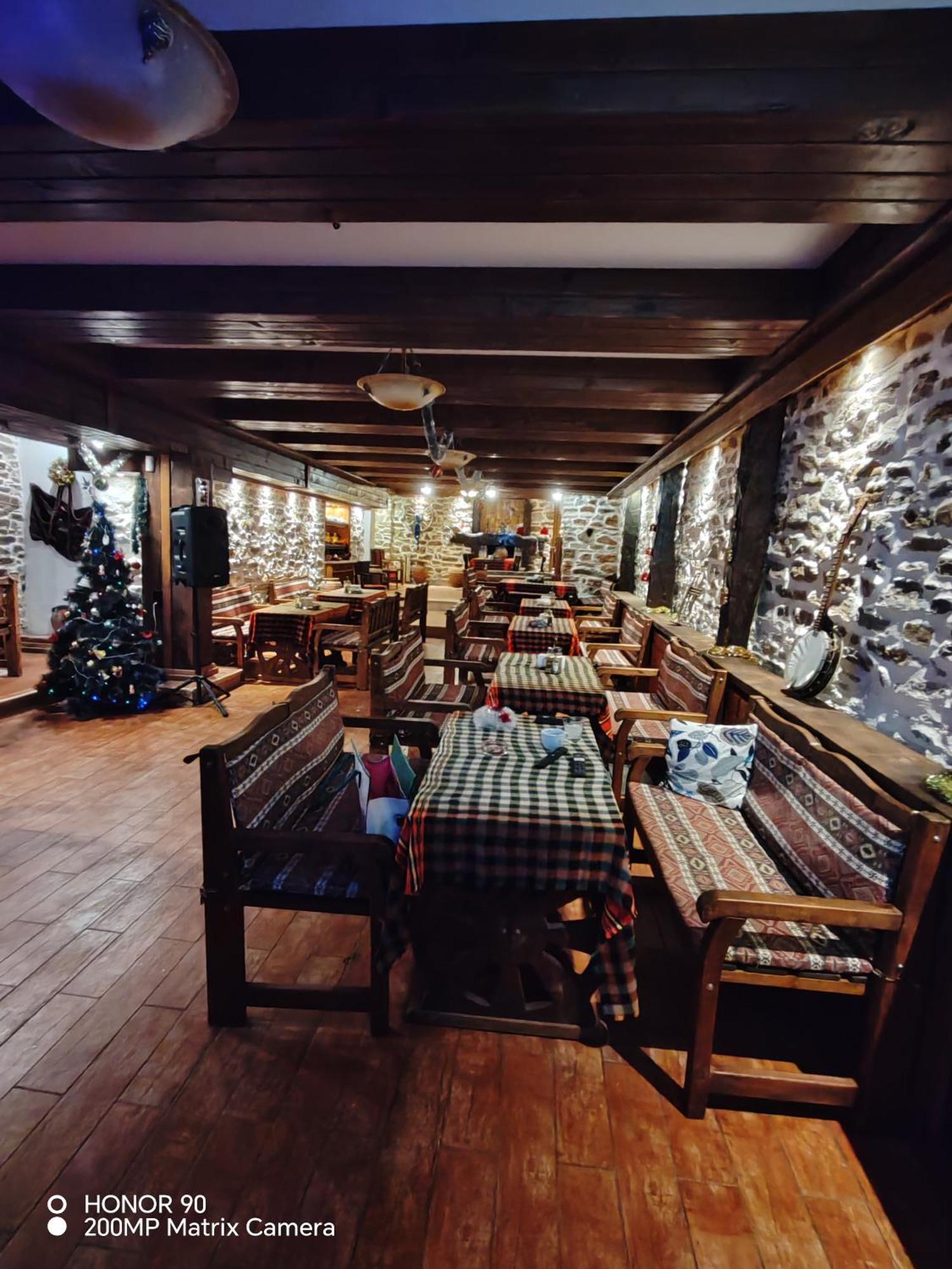 Парк - Хотел Макензен Melnik  Exterior foto